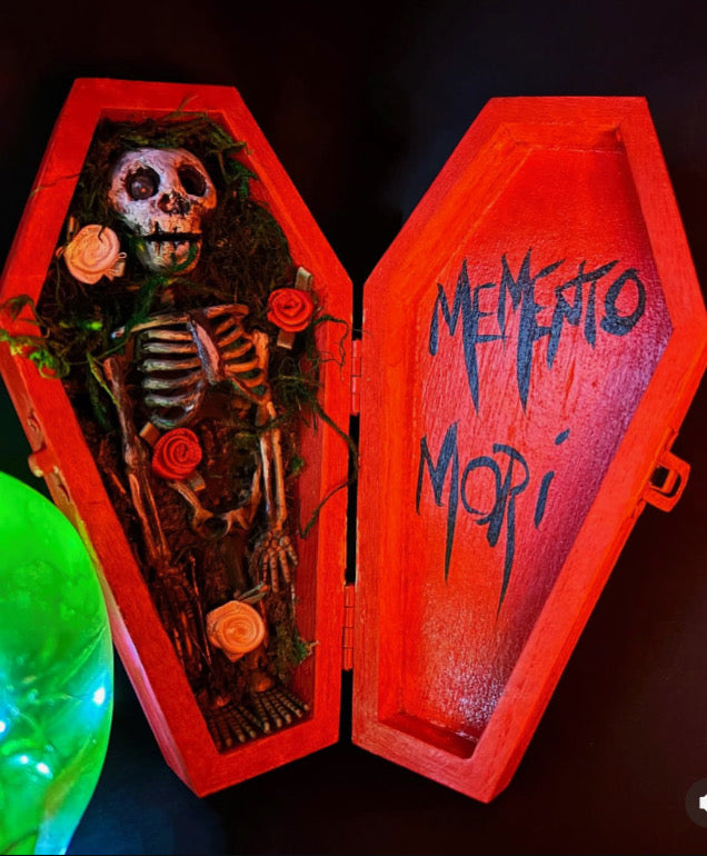Silhouettes on The Sarcophagus Merch:(4) MEMENTO MORI COFFINS